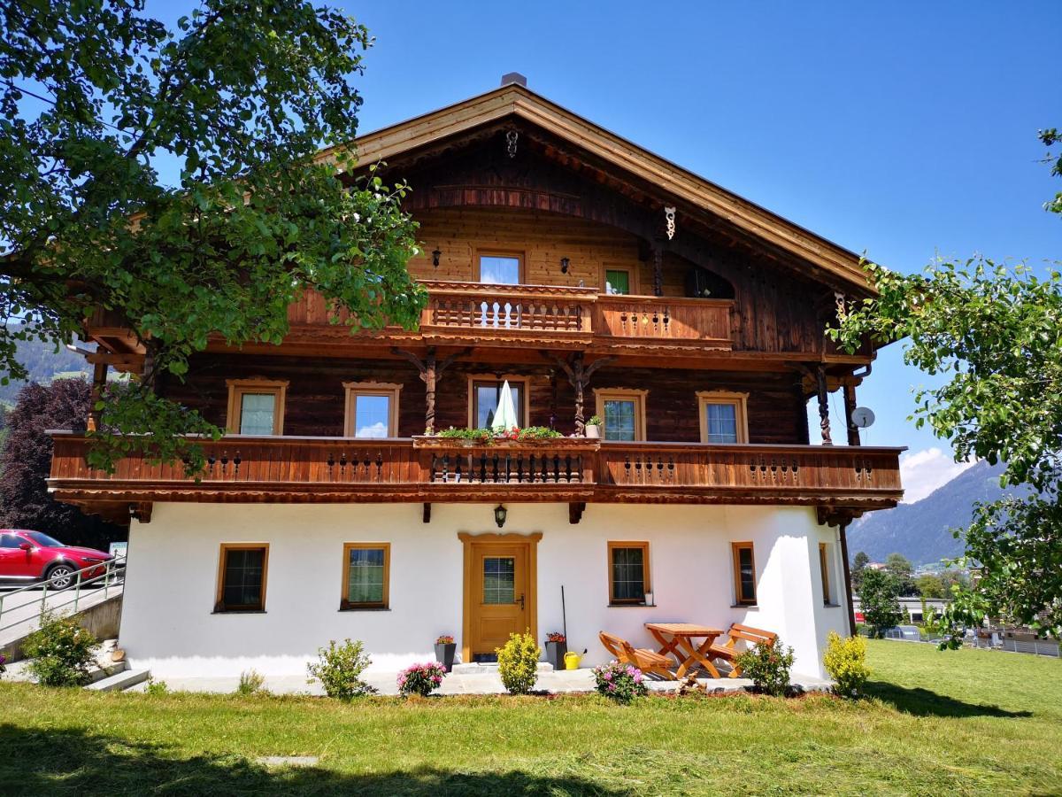 Apart Sprenger Fuegen Im Zillertal Fügen Exterior foto